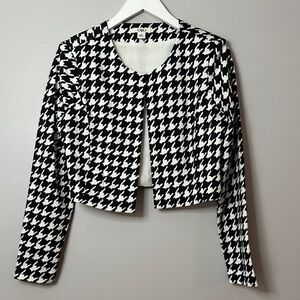 Cato Chic Black and White Cropped Houndstooth Jacket size m